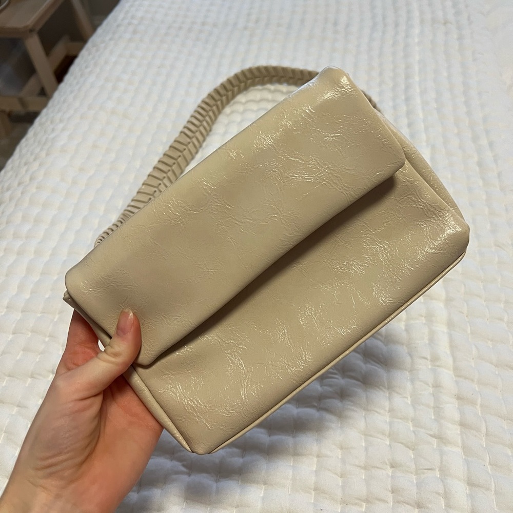 Anthropologie envelope crossbody bag cream/tan